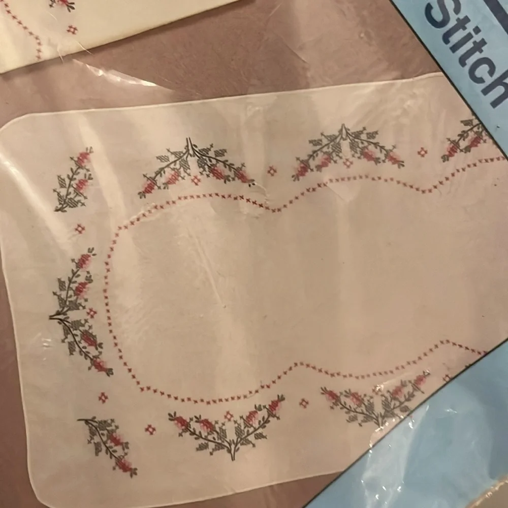 Bucilla Stamped Cross Stitch Table Runner “Rosebuds” New 40” x 14” Floral